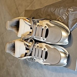 Alexander Mcqueen runner sneakers